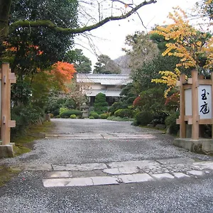 Hakone hotels &amp; apartments, all accommodations in Hakone