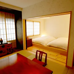 Hakone hotels &amp; apartments, all accommodations in Hakone