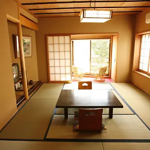 Hakone hotels &amp; apartments, all accommodations in Hakone