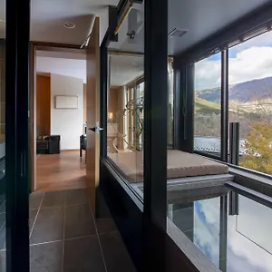 Hakone hotels &amp; apartments, all accommodations in Hakone