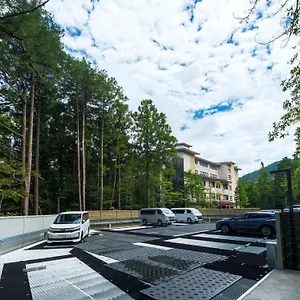 Hakone hotels &amp; apartments, all accommodations in Hakone