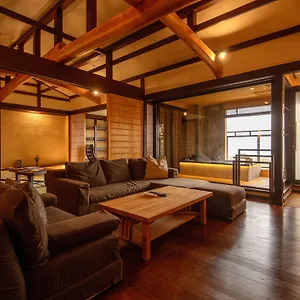 Hakone hotels &amp; apartments, all accommodations in Hakone