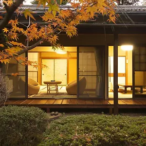 Hakone hotels &amp; apartments, all accommodations in Hakone